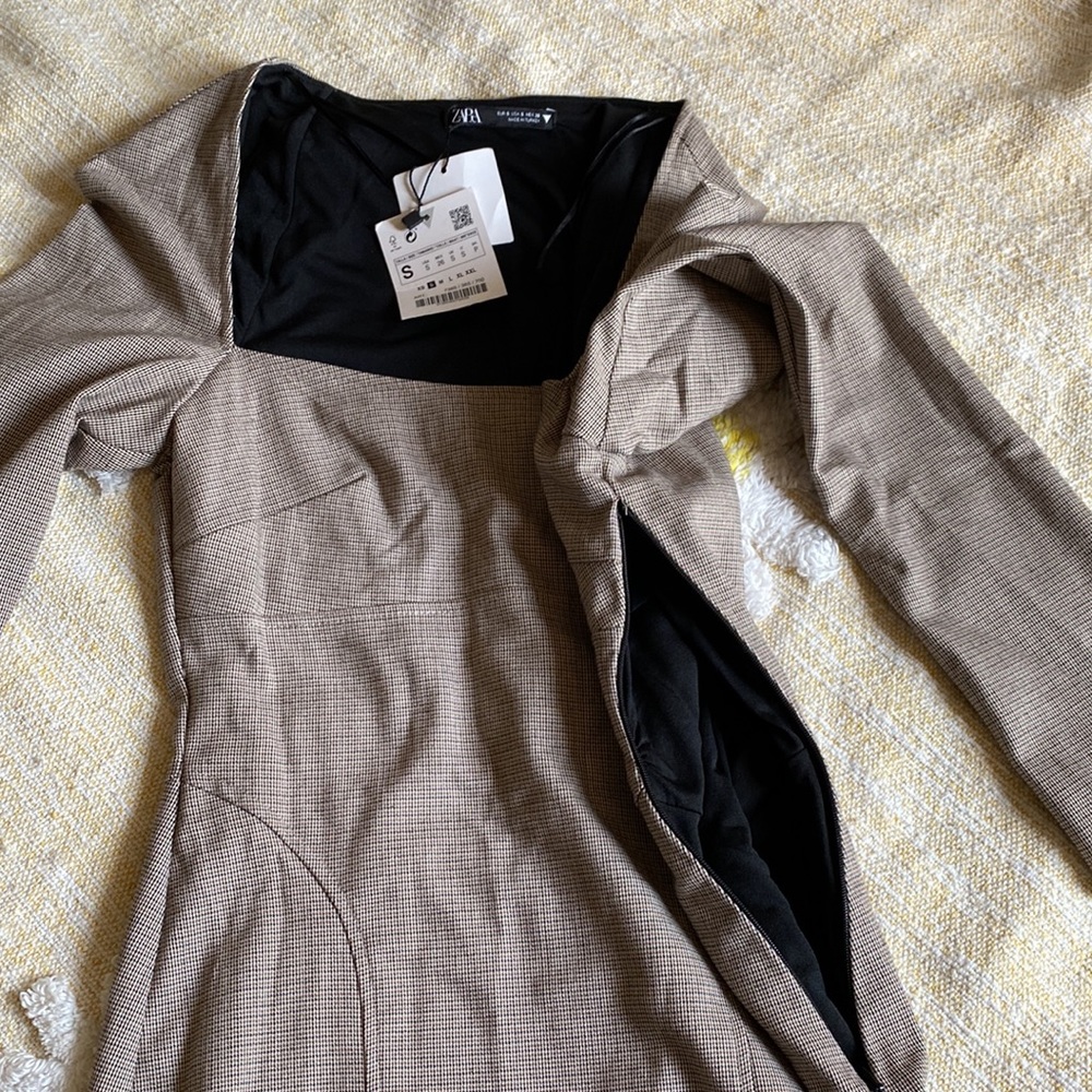 Zara Long Sleeve Plaid Dress - Picture 5 of 8